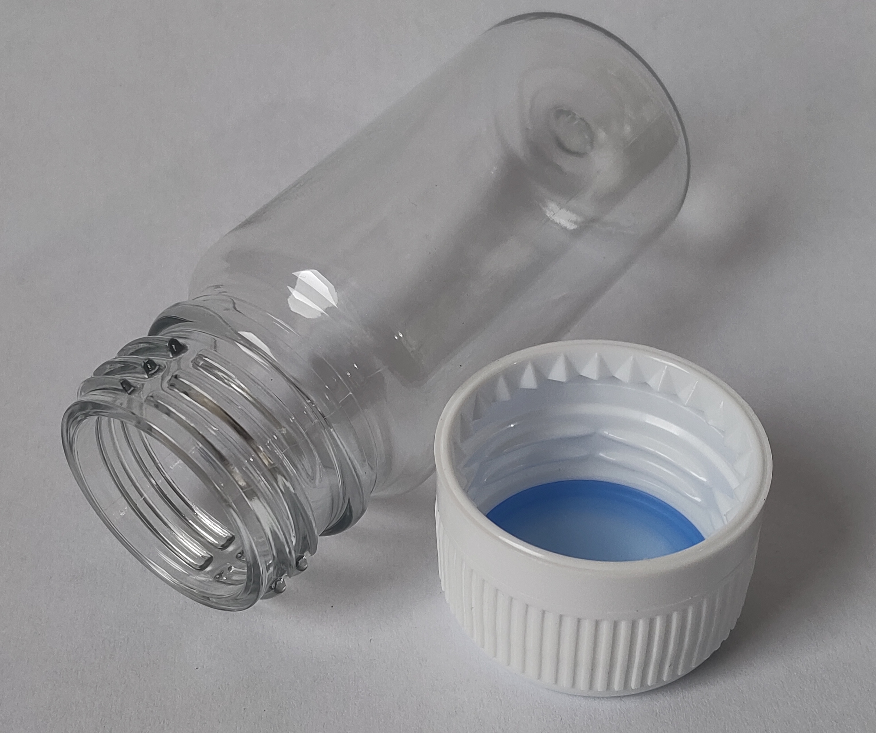 STEZA - Plastová průhledná lékovka 35 ml. Na tobolky i koření