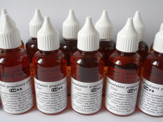 STEZA - Alkoholový dezinfekční přípravek z propolisem a mentholem 50ml.
